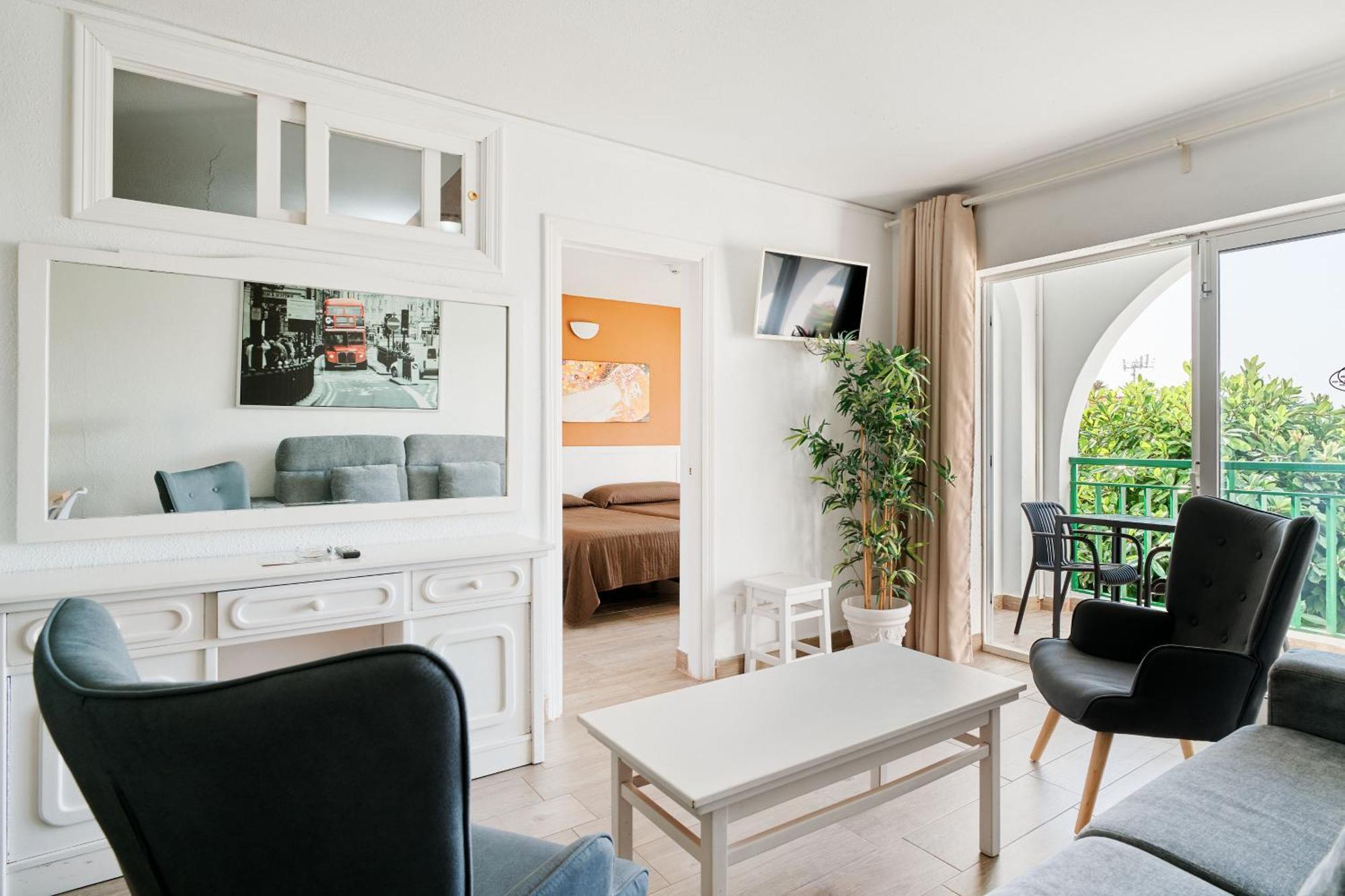 Two-Bedroom Superior Apartment
